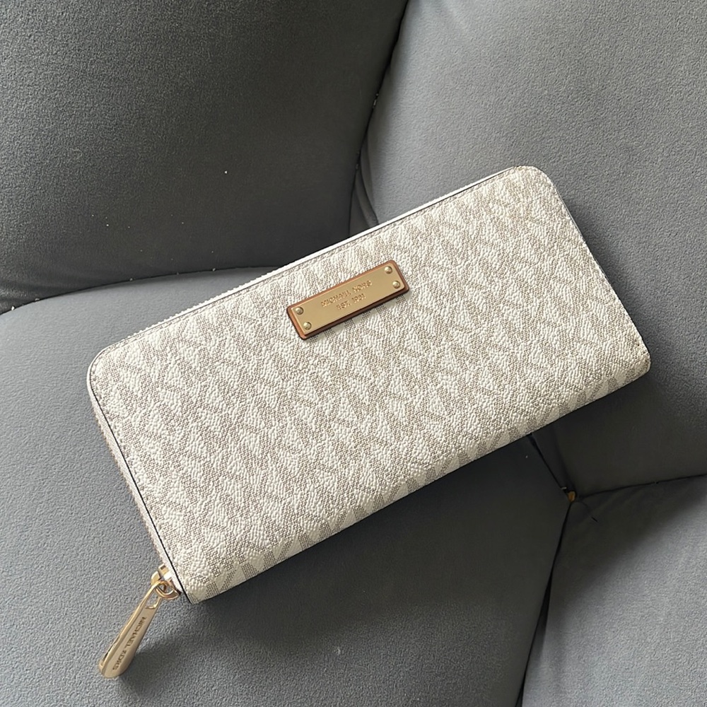 Jet set wallet Michele Kors